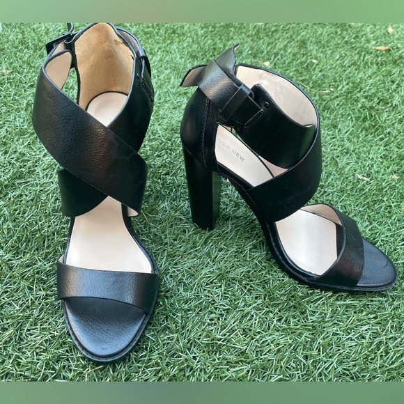 NWT - Ever New Courtney Black Cross-strap Heels - Size 8 (EU 39) - Picture 3 of 4